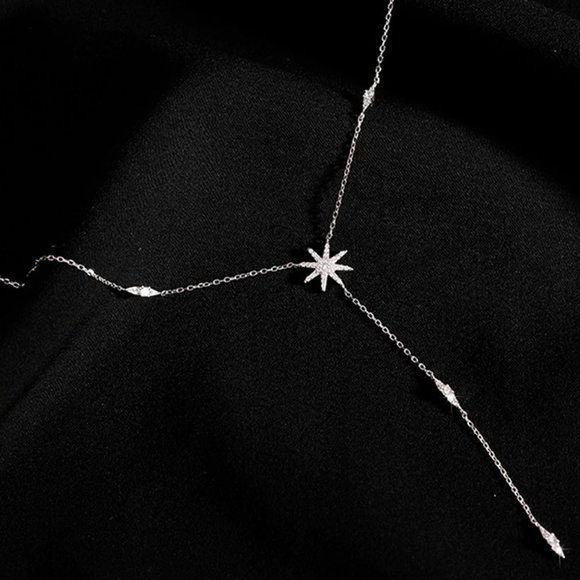 NEW Silver Simple Star Necklace - Picture 3 of 5